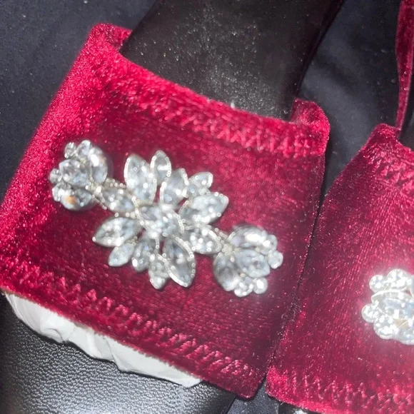 Velvet Embellished Slippers - Picture 4 of 4
